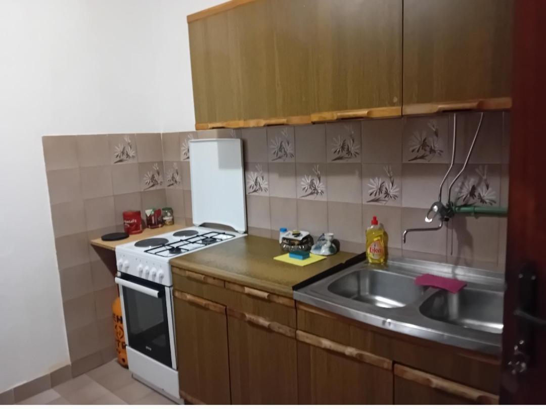 בודווה Sara Apartments מראה חיצוני תמונה