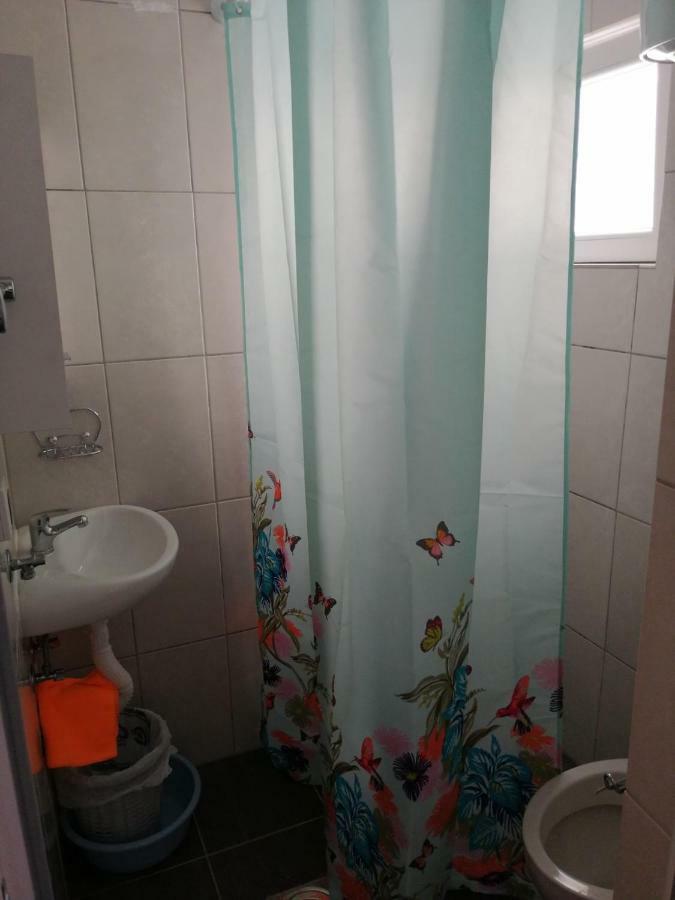 בודווה Sara Apartments מראה חיצוני תמונה